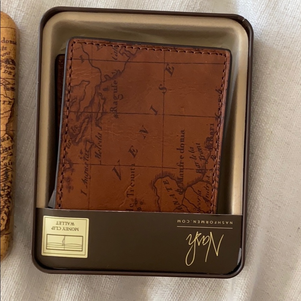 Patricia Nash Money Clip